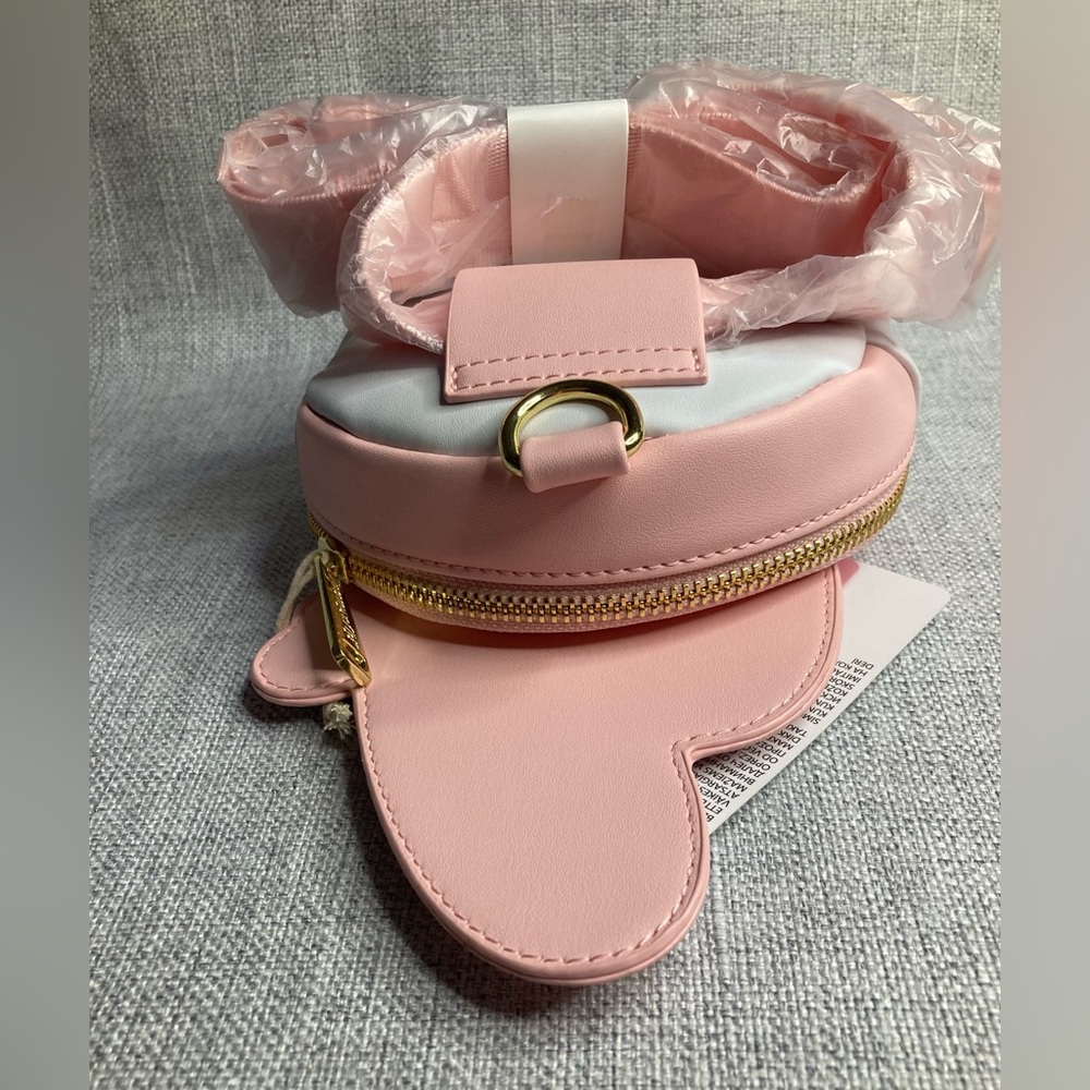 Loungefly Sanrio My Melody Figural Wristlet - Picture 4 of 10